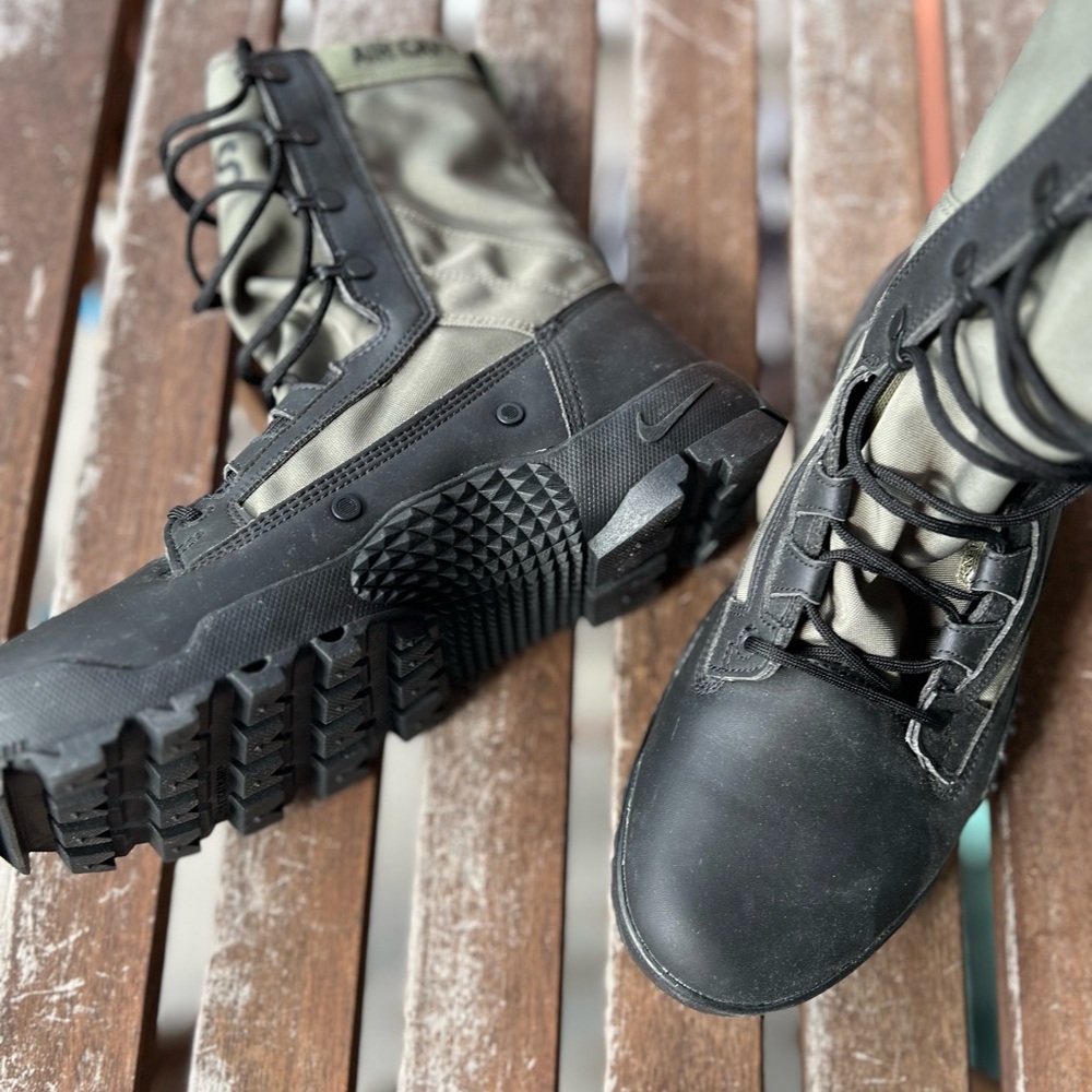 Nike SFB Jungle 'Army West Point' Black Tactical Boots, Size 10.5. - Picture 2 of 7